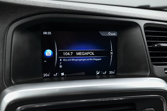 Volvo S60 16 of 24