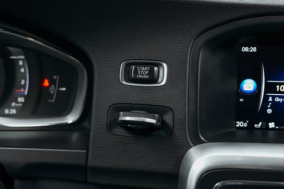 Volvo S60 19 of 24