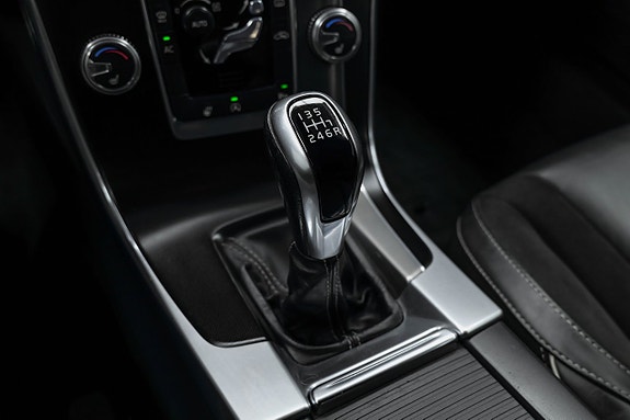 Volvo S60 22 of 24