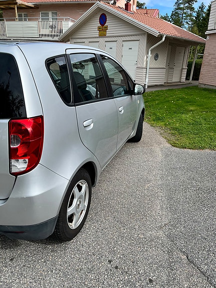 Mitsubishi Colt 5 of 6