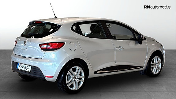 Renault Clio 3 of 23