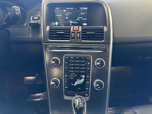 Volvo XC60 7 of 22
