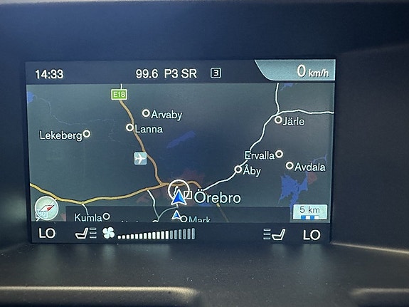 Volvo XC60 10 of 22