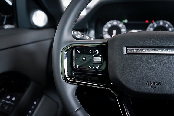Land Rover Range Rover Evoque 13 of 30