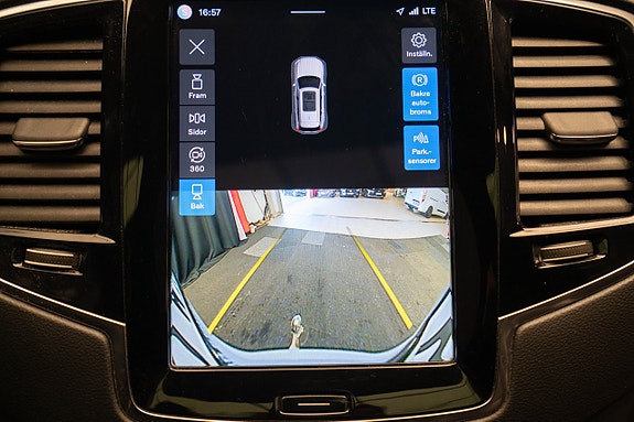 Volvo XC90 29 of 30