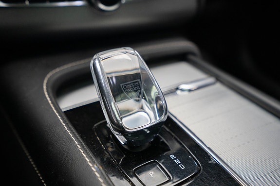 Volvo XC90 18 of 30