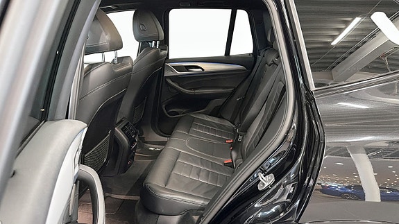 BMW X3 5 of 14