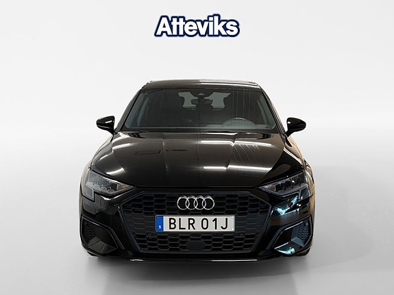Audi A3 8 of 15