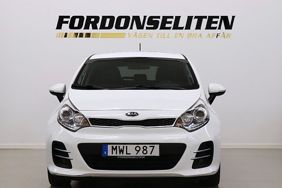 Kia Rio 2 of 23