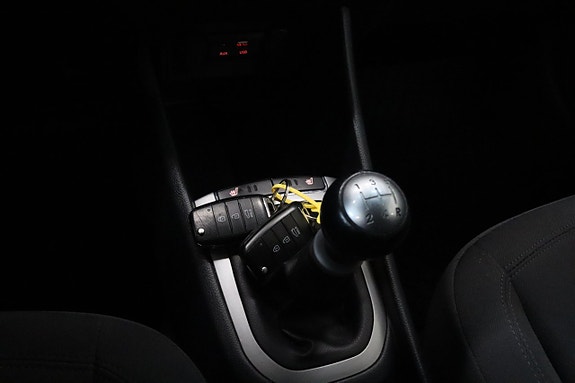 Kia Rio 20 of 23