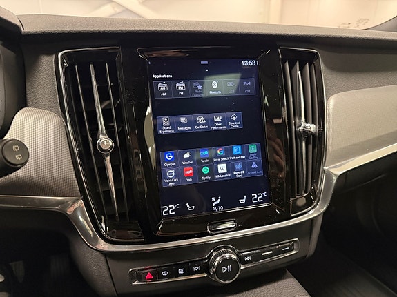 Volvo V90 Cross Country 17 of 21