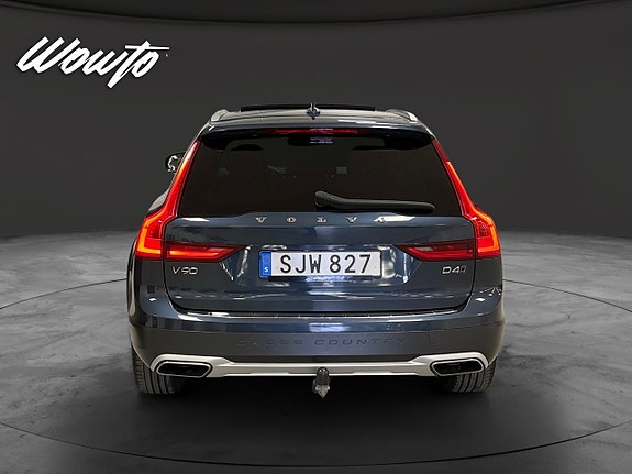 Volvo V90 Cross Country 5 of 21