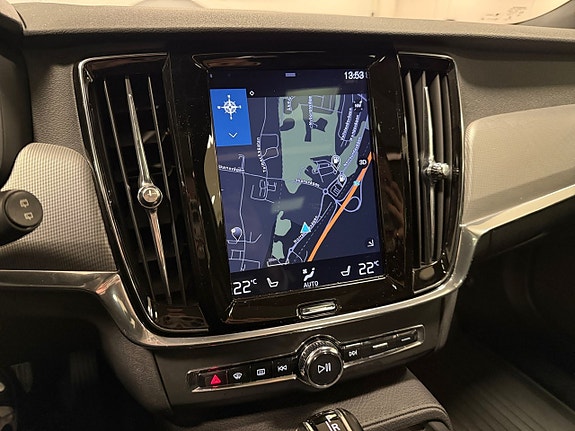 Volvo V90 Cross Country 18 of 21