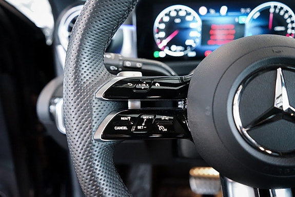 Mercedes-Benz A250 e 22 of 29