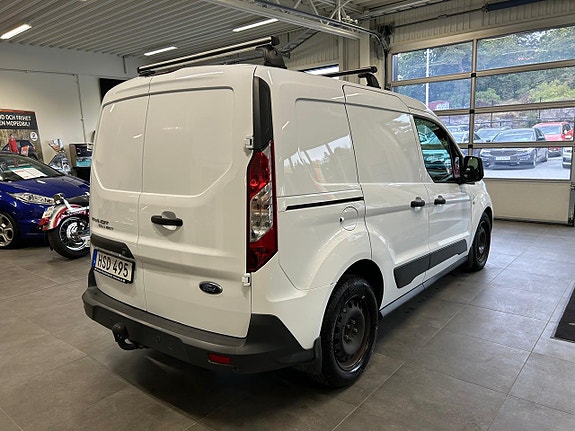 Ford Transit Connect 7 of 19