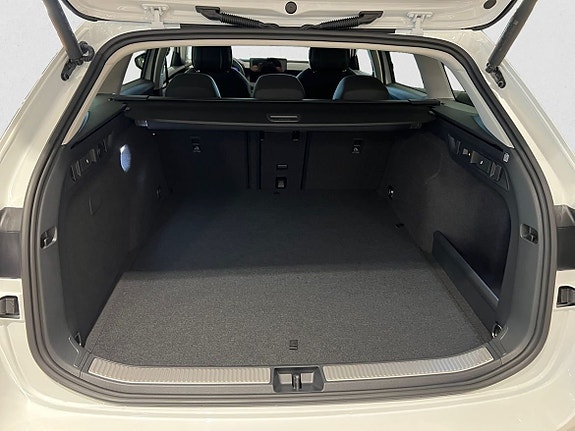 Skoda Superb 10 of 12