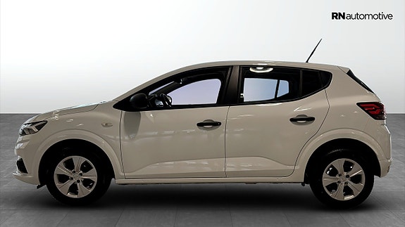 Dacia Sandero 8 of 18