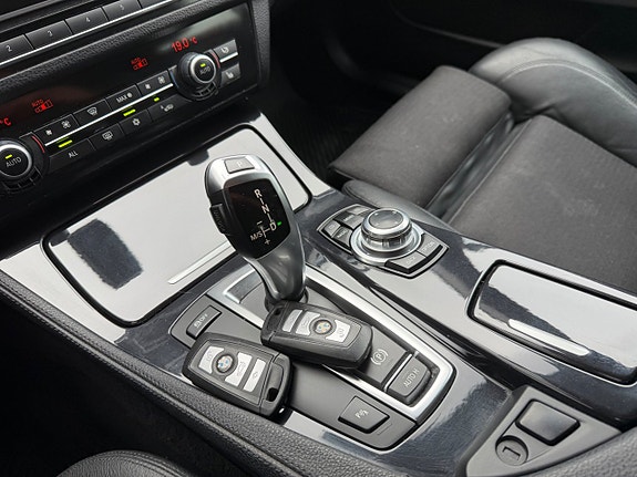 BMW 520d 5 of 17