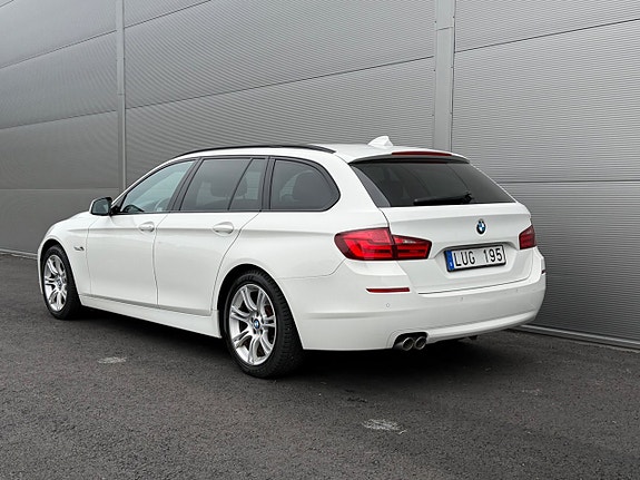 BMW 520d 3 of 17