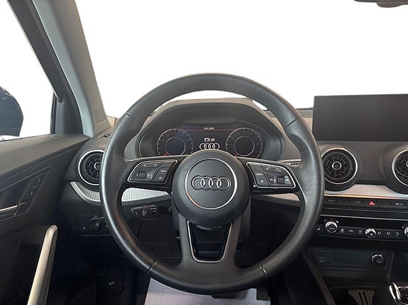 Audi Q2 14 of 20