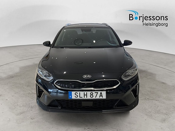 Kia Ceed 5 of 21