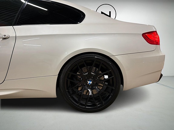 BMW M3 6 of 21