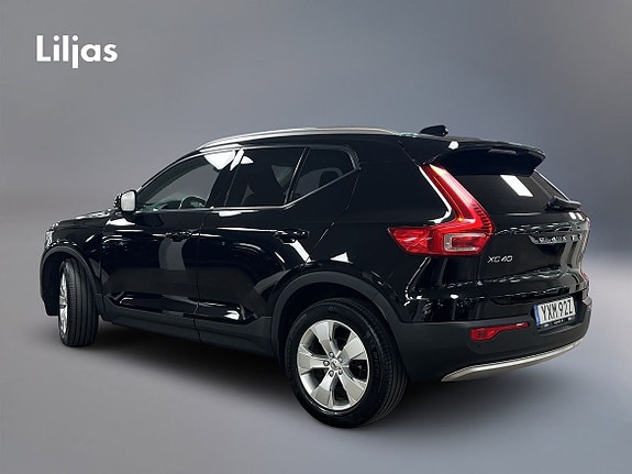 Volvo XC40 4 of 9