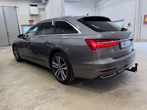 Audi A6 2 of 16