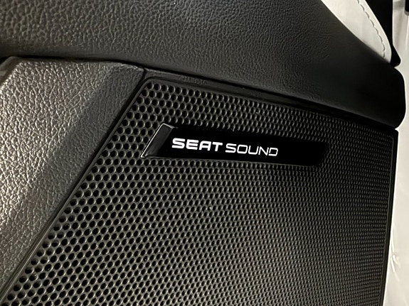 Seat Leon 10 of 19