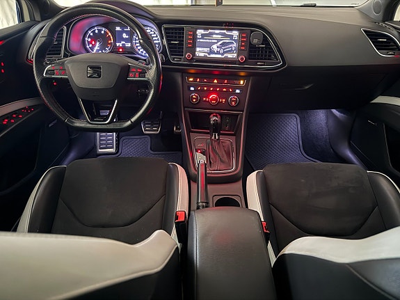 Seat Leon 17 of 19