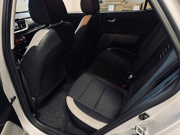 Kia Stonic 22 of 24