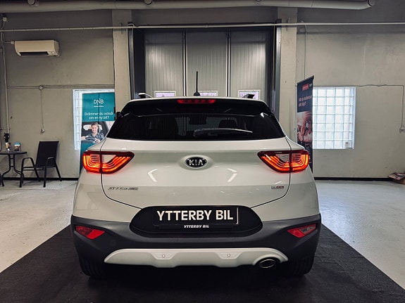 Kia Stonic 4 of 24
