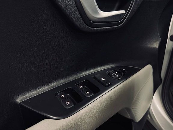 Kia Stonic 18 of 24
