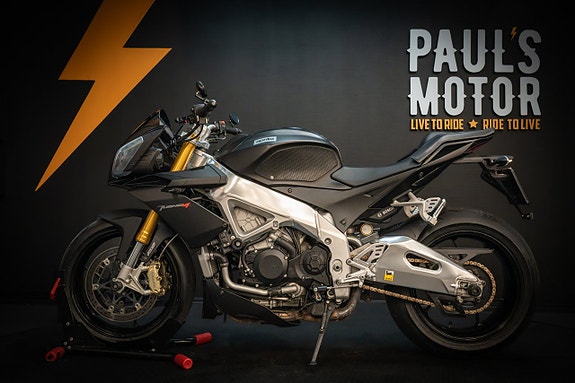 Aprilia Tuono V4 R 1000 6 of 24