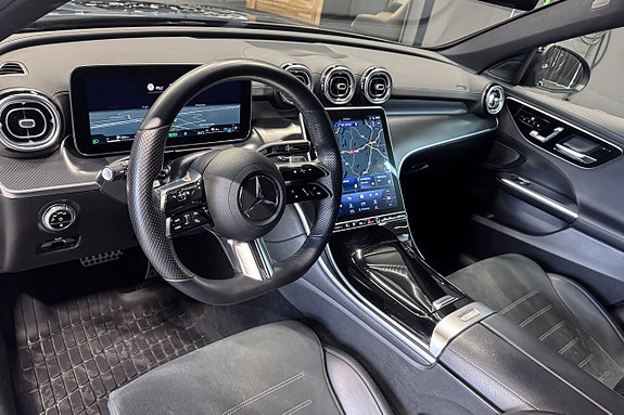 Mercedes-Benz C300 e 11 of 25