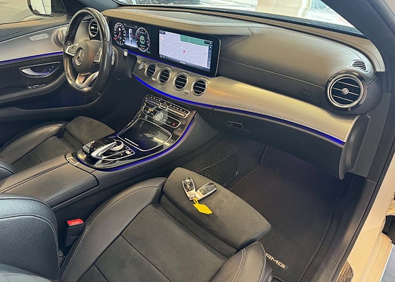Mercedes-Benz E220 d 13 of 28