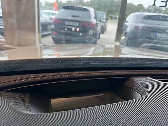 Mercedes-Benz E220 d 27 of 28