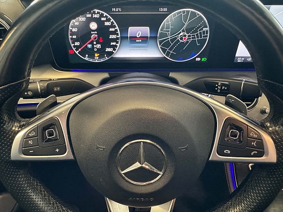 Mercedes-Benz E220 d 23 of 28