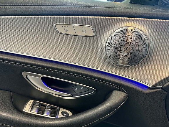 Mercedes-Benz E220 d 21 of 28