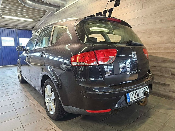 Seat Altea XL 3 of 17