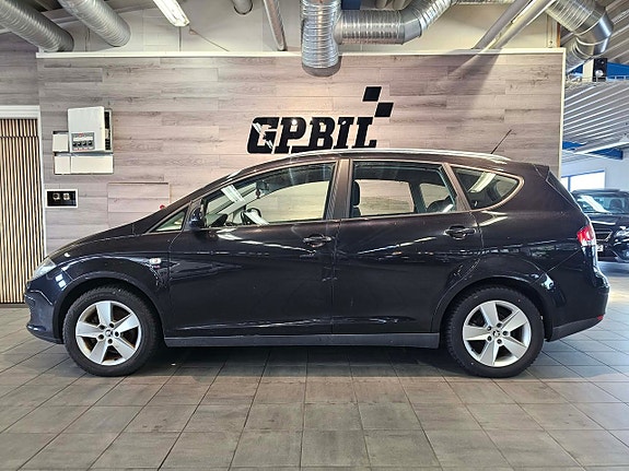 Seat Altea XL 2 of 17