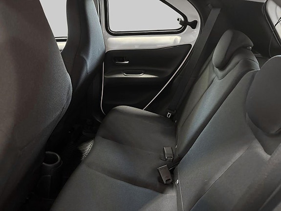Toyota Aygo X 11 of 19