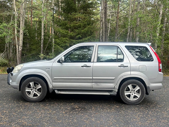 Honda CR-V 2 of 21