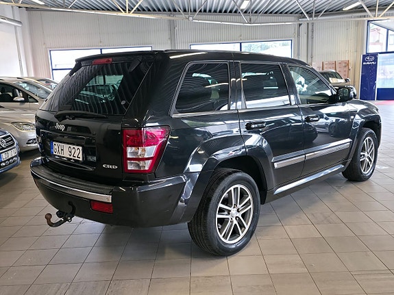 Jeep Grand Cherokee 4 of 11