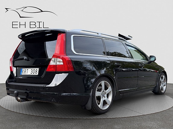 Volvo V70 5 of 17