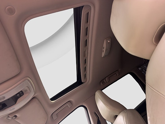 Volvo V70 13 of 17