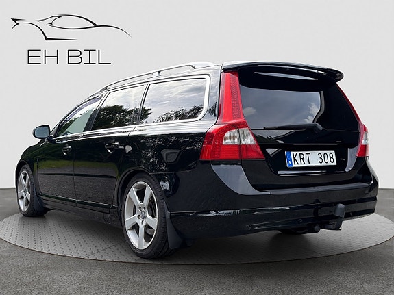 Volvo V70 7 of 17