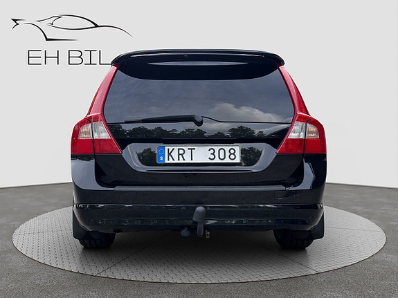 Volvo V70 6 of 17