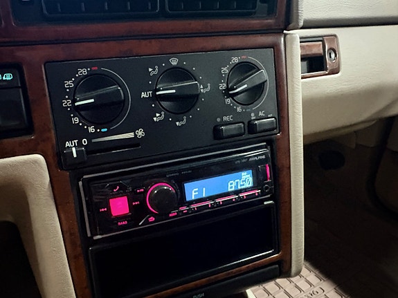 Volvo 850 12 of 22