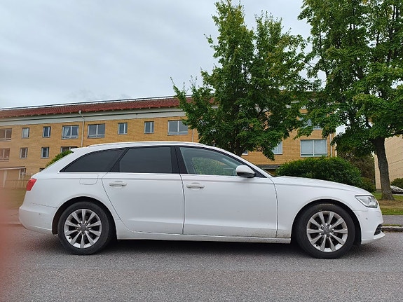 Audi A6 3 of 9